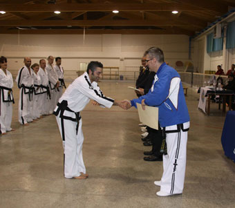 Esame consegna diploma